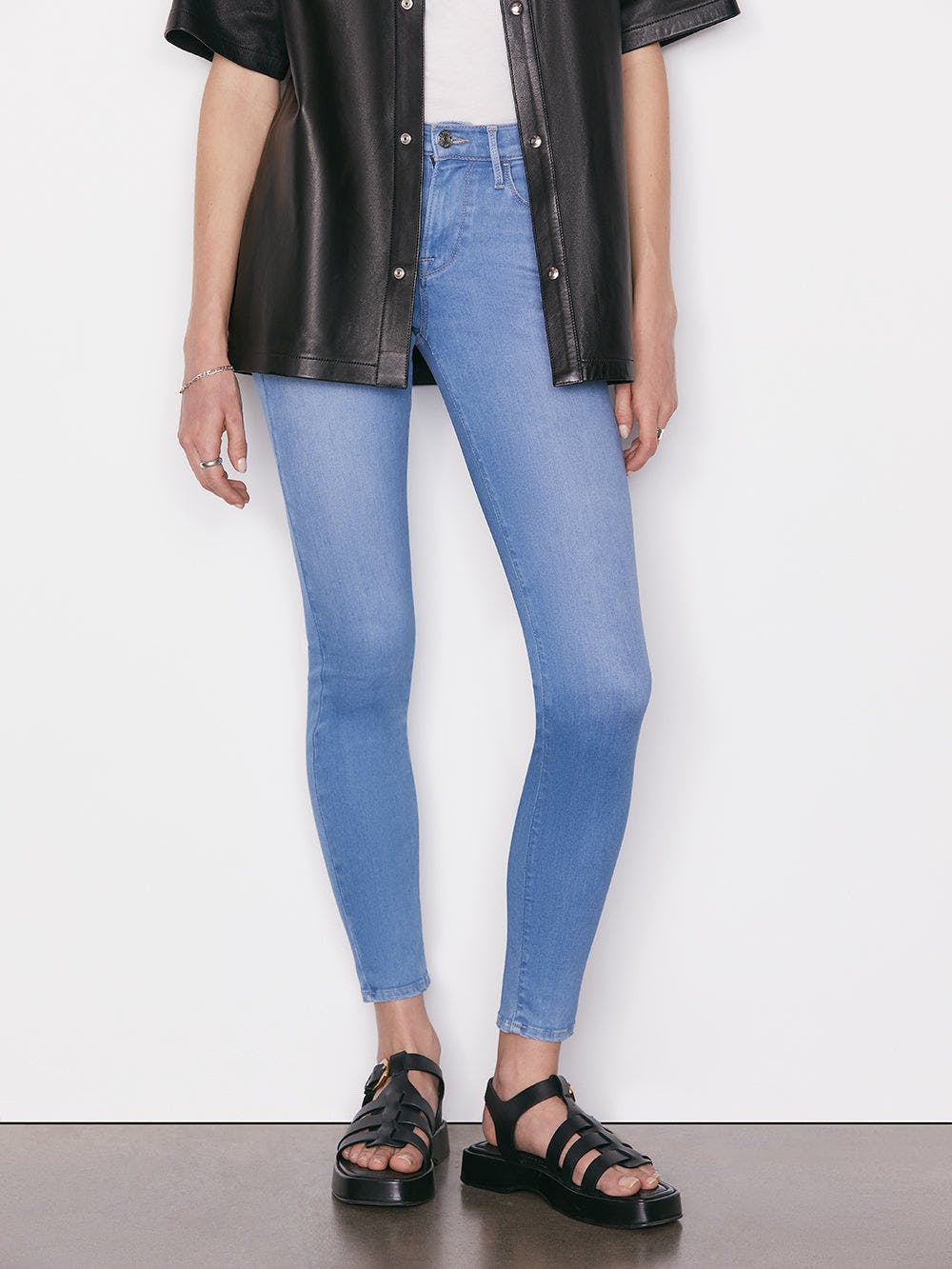 Frame le skinny on sale de jeanne leather pants