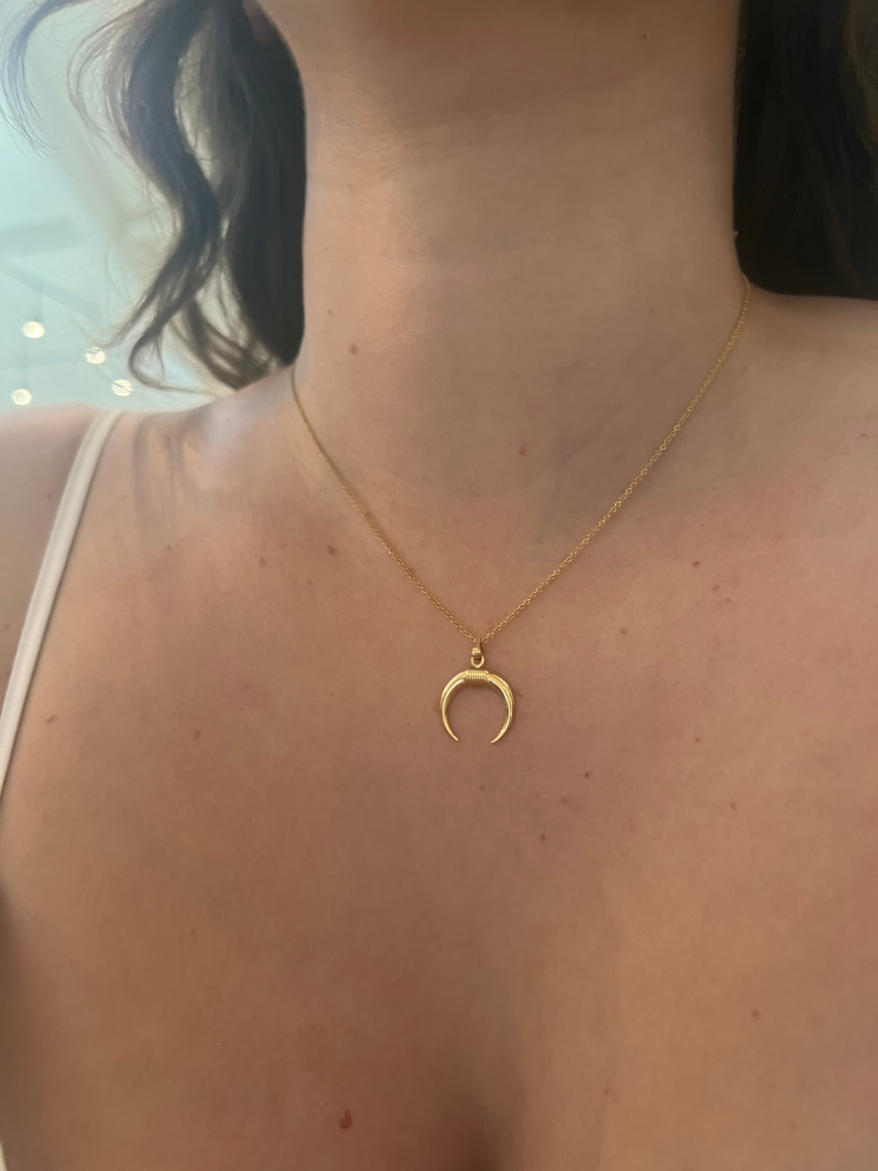 WD1291 14kt Gold Crescent Necklace