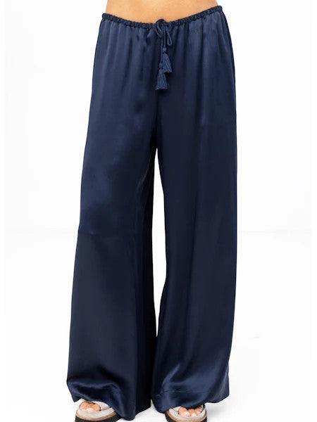 P440s Go Silk Luxe Pump Up The Volume Pant