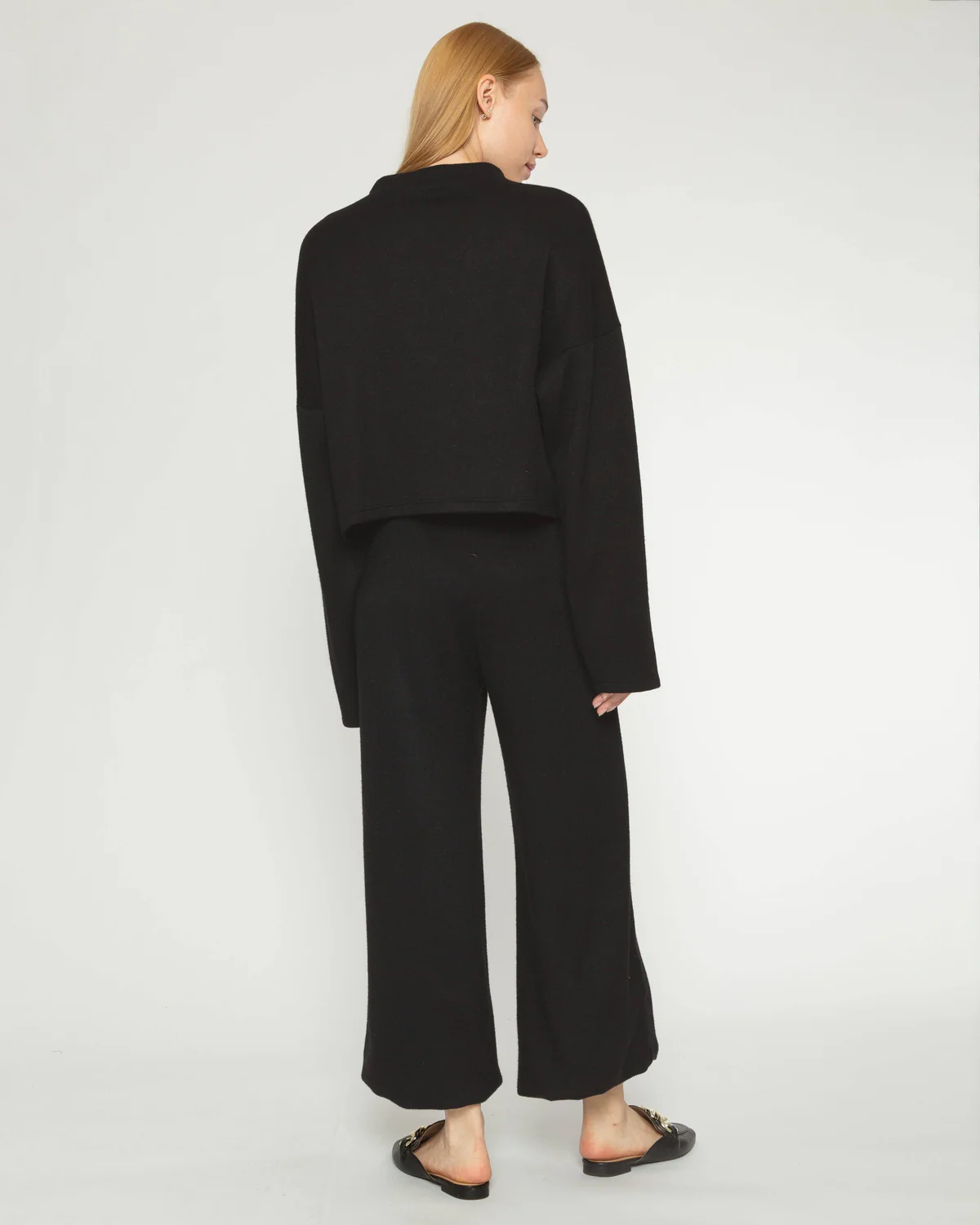 1388b Ripley Rader Sweater Knit Wide Leg Pant: Cropped